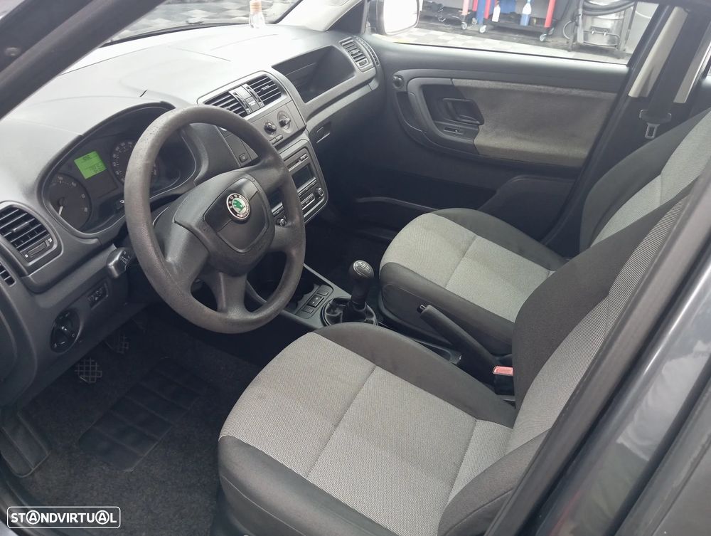 Skoda Fabia Break 1.2 Ambiente - 4