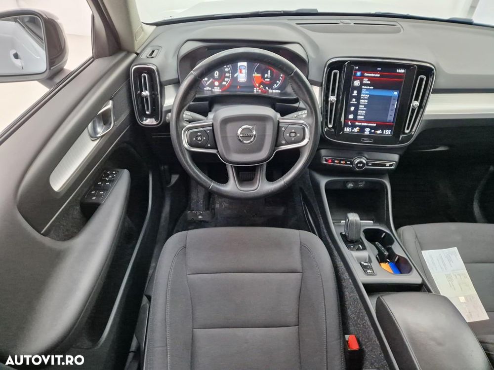 Volvo XC 40 - 6