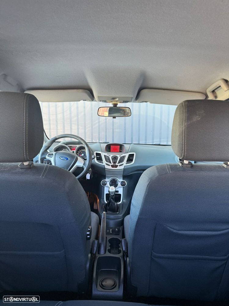 Ford Fiesta 1.25 Trend - 17