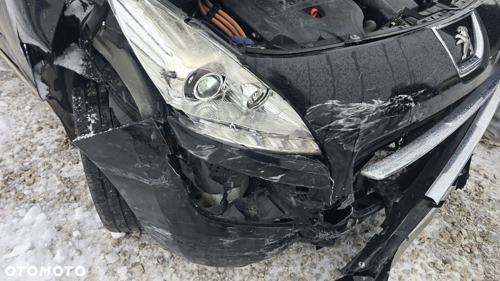 Peugeot 3008 2.0 HDi Premium - 24