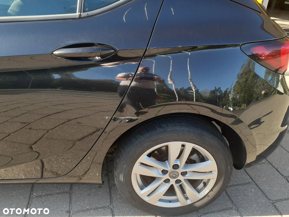 Opel Astra 1.4 Essentia - 15