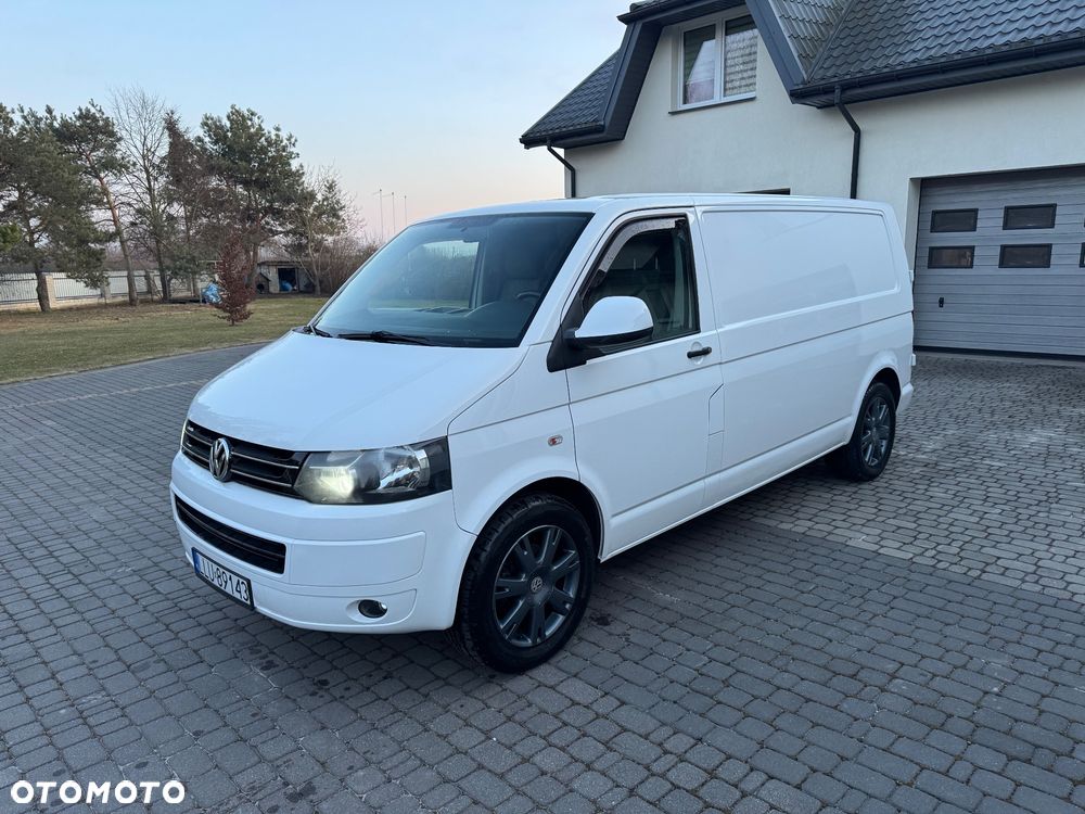Volkswagen Transporter - 2