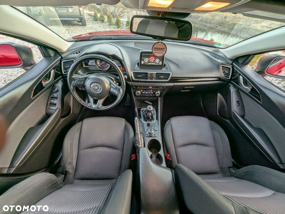 Mazda 3 - 15