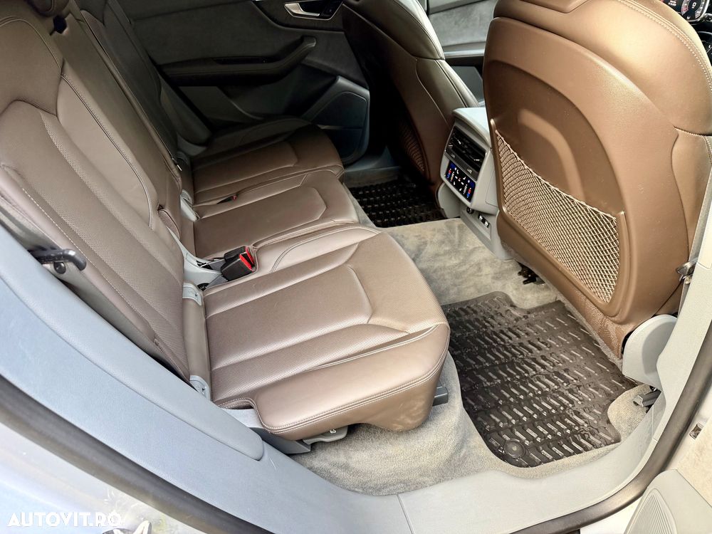 Audi Q8 3.0 55 TFSI quattro Tiptronic MHEV - 12