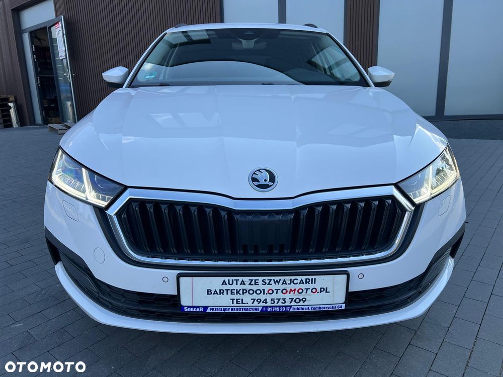 Skoda Octavia 2.0 TDI DSG Style - 10