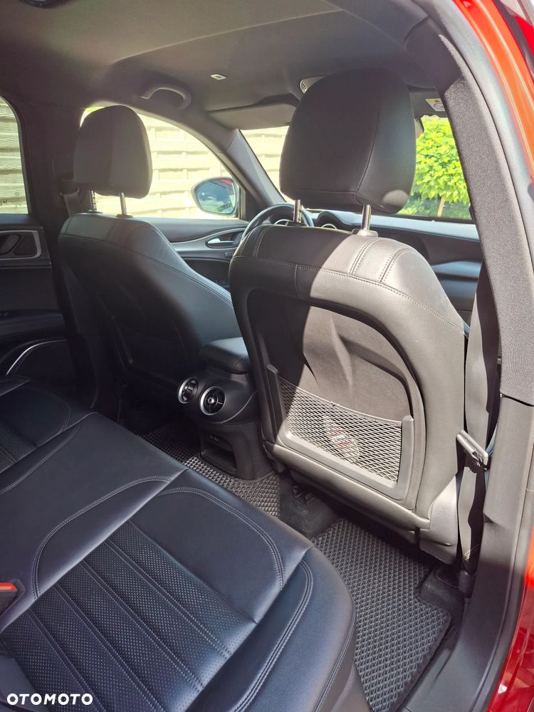 Alfa Romeo Stelvio 2.0 Turbo Veloce Q4 - 19