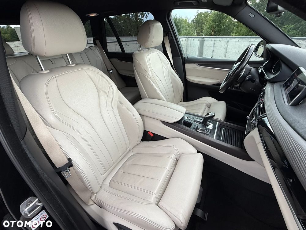 BMW X5 xDrive25d - 12