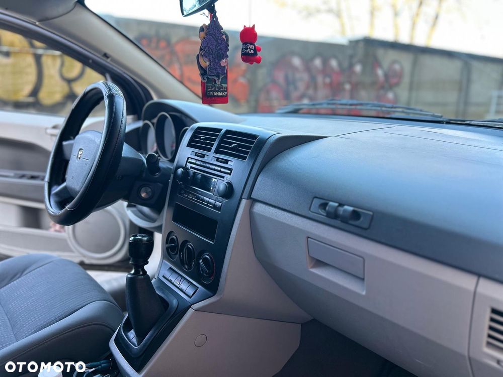 Dodge Caliber 2.0 CRD SE - 8