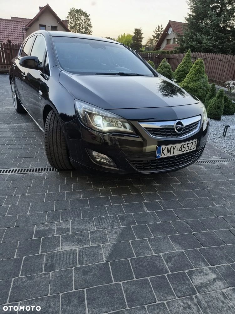 Opel Astra 1.4 T Sport - 2