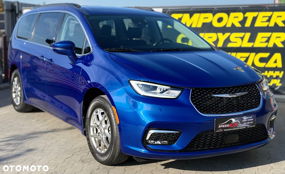 Chrysler Pacifica - 3