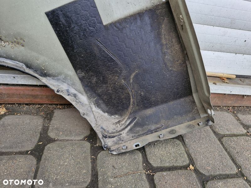 BMW E87 LIFT LCI BŁOTNIK PRAWY PRZÓD PRZEDNI - 8