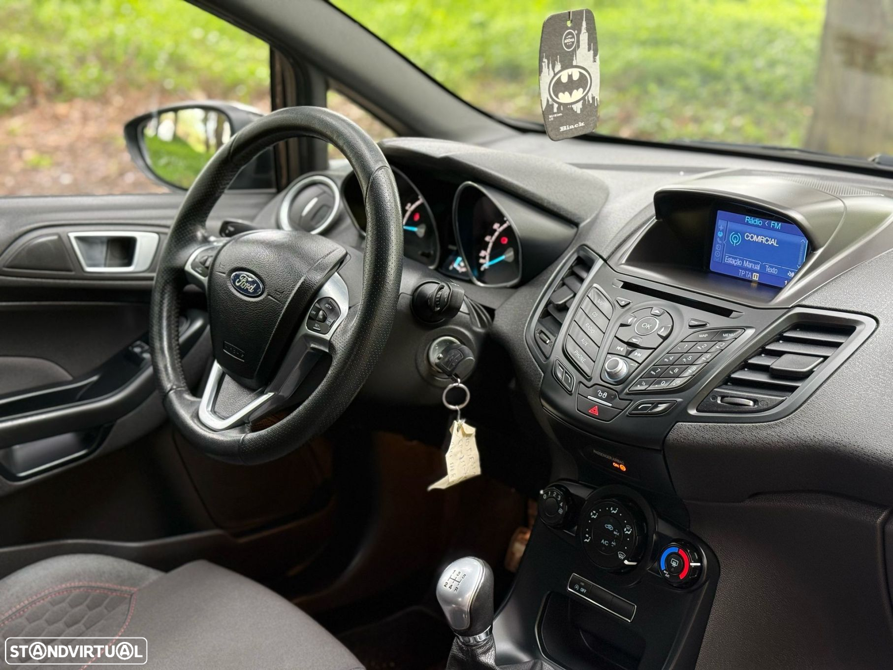 Ford Fiesta 1.0 T EcoBoost STLine - 24
