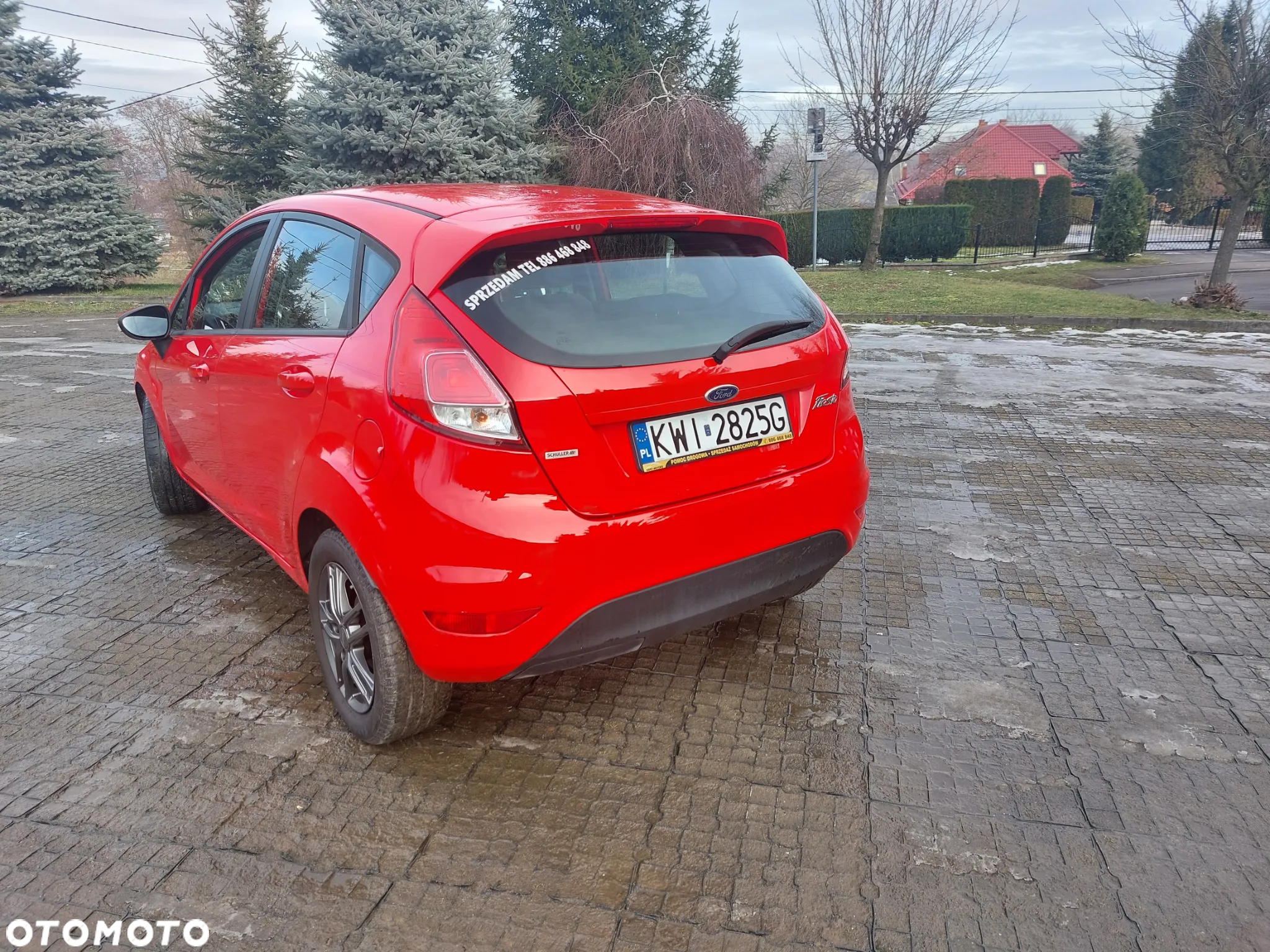 Ford Fiesta 1.25 Ambiente EU5 - 10