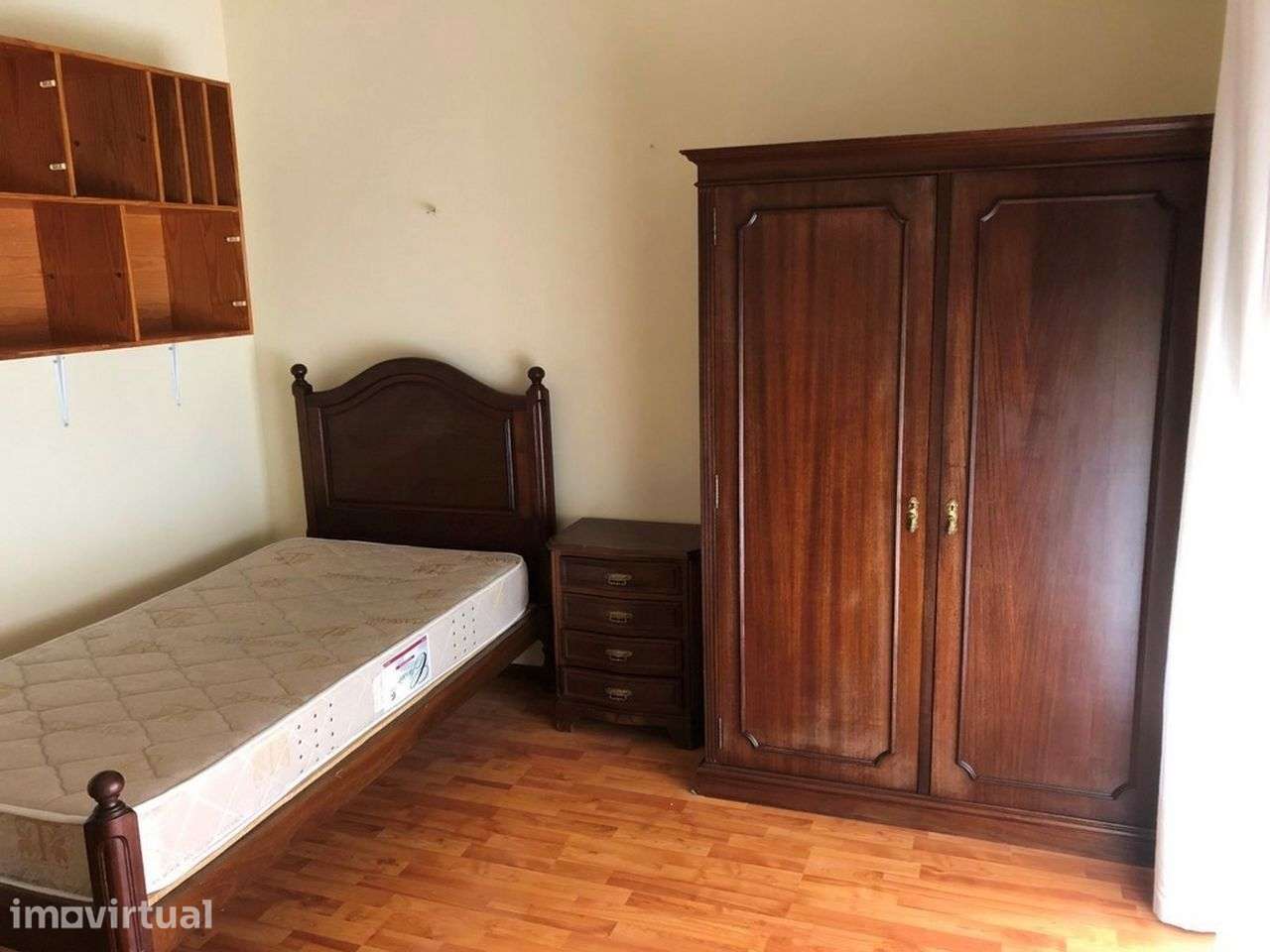 Quarto para rapaz estudante – Bairro da Gulbenkian - Grande imagem: 2/12