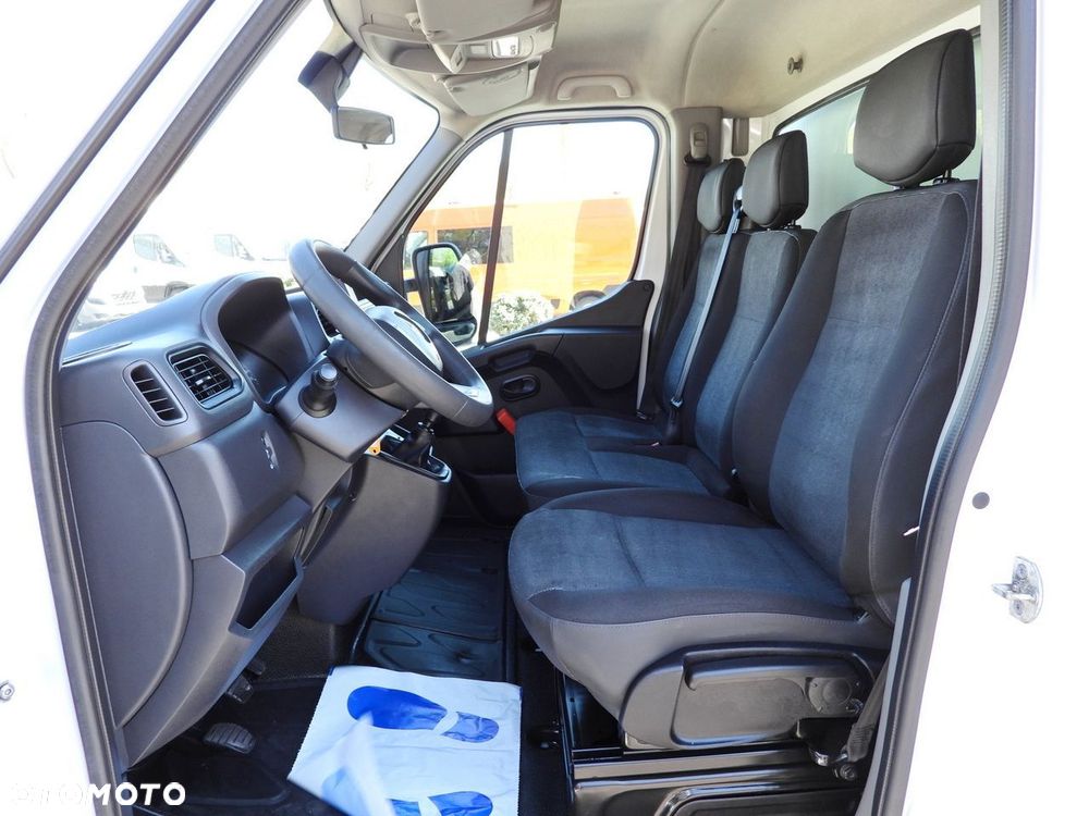 Renault MASTER KONTENER WINDA 8 PALET TEMPOMAT LEDY KLIMATYZACJA  145KM - 26