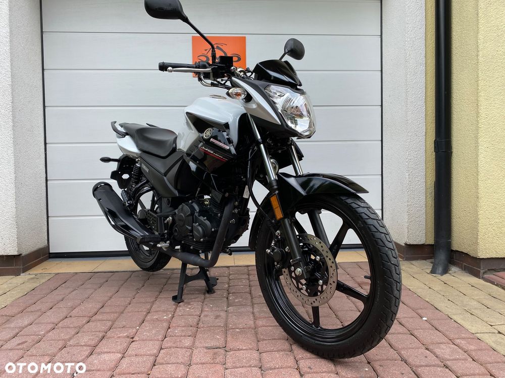 Yamaha YS - 27