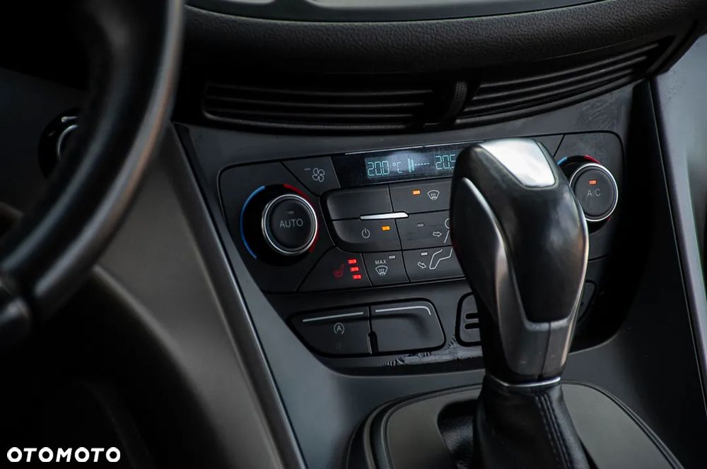 Ford Kuga 1.5 EcoBoost 4WD Titanium - 30