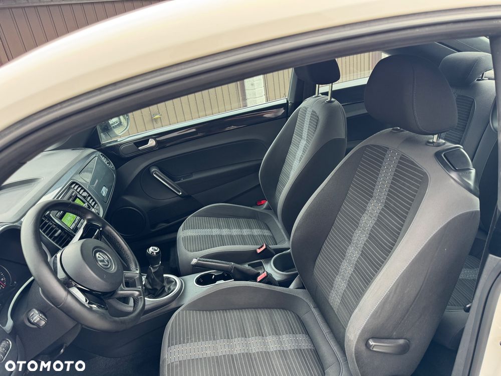 Volkswagen Beetle - 12