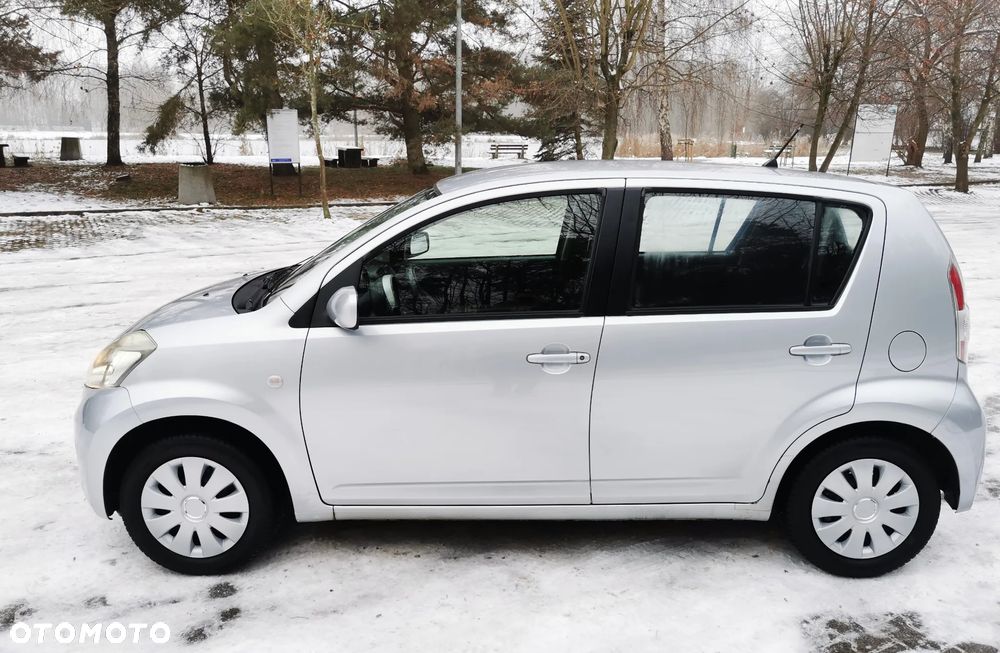 Daihatsu Sirion 1.3 S 100th Anniversary - 7