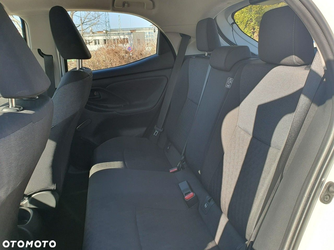 Toyota Yaris - 13