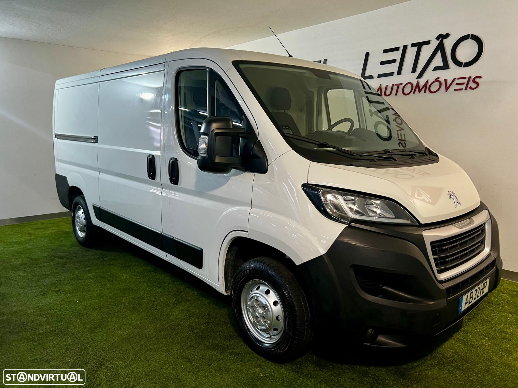 Peugeot Boxer 2.2 BlueHDi 333 L2 CD - 11