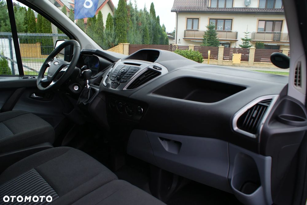 Ford Transit Custom - 8