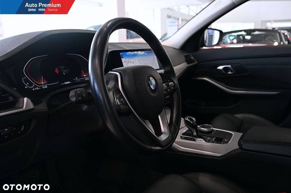 BMW Seria 3 318i Advantage - 6