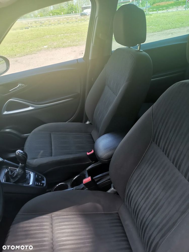 Opel Zafira - 23