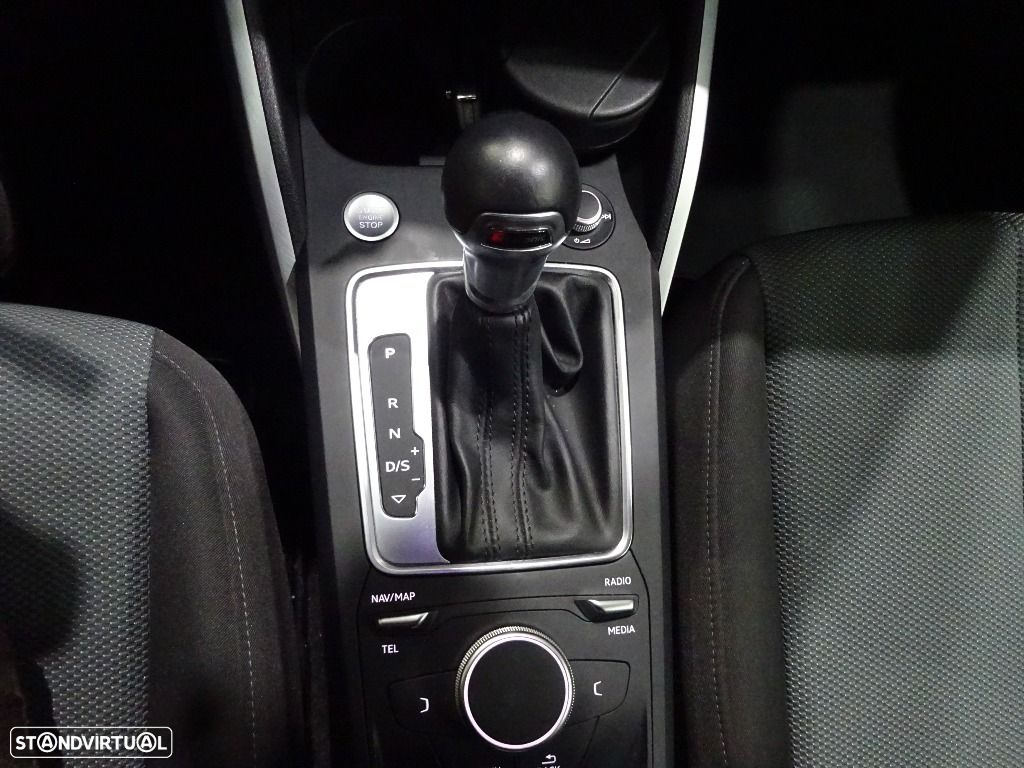 Audi Q2 30 TDI Design S tronic - 25