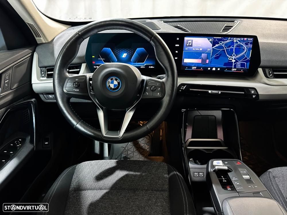 BMW iX1 xDrive30 - 20