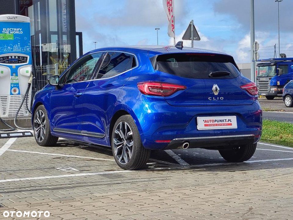 Renault Clio - 7