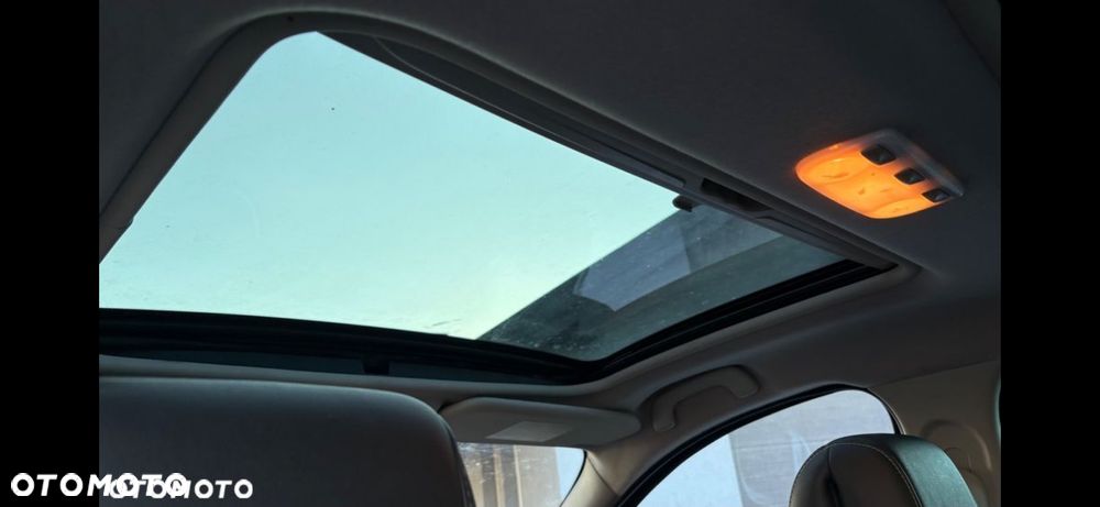 Renault Scenic TCe 130 Bose Edition - 16