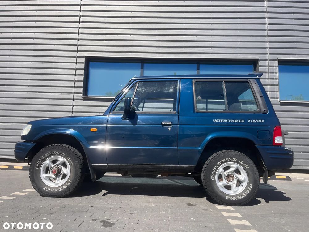 Hyundai Galloper - 1