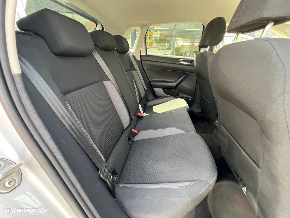 VW Polo 1.0 TSI Urban DSG - 10