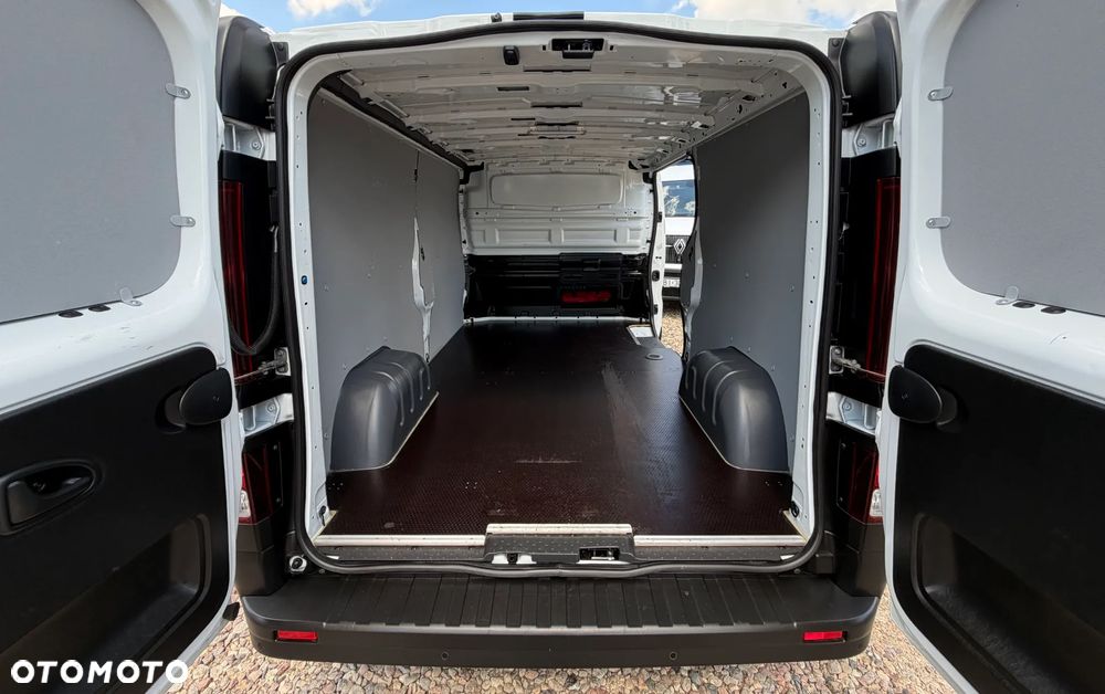 Renault Trafic - 8