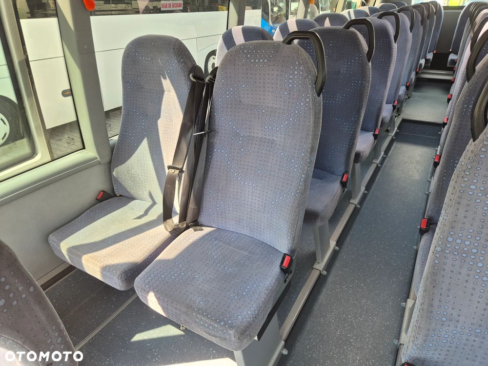 Mercedes-Benz VARIO FERQUI/ SPROWADZONY / MANUAL / KLIMA / E5 - 20