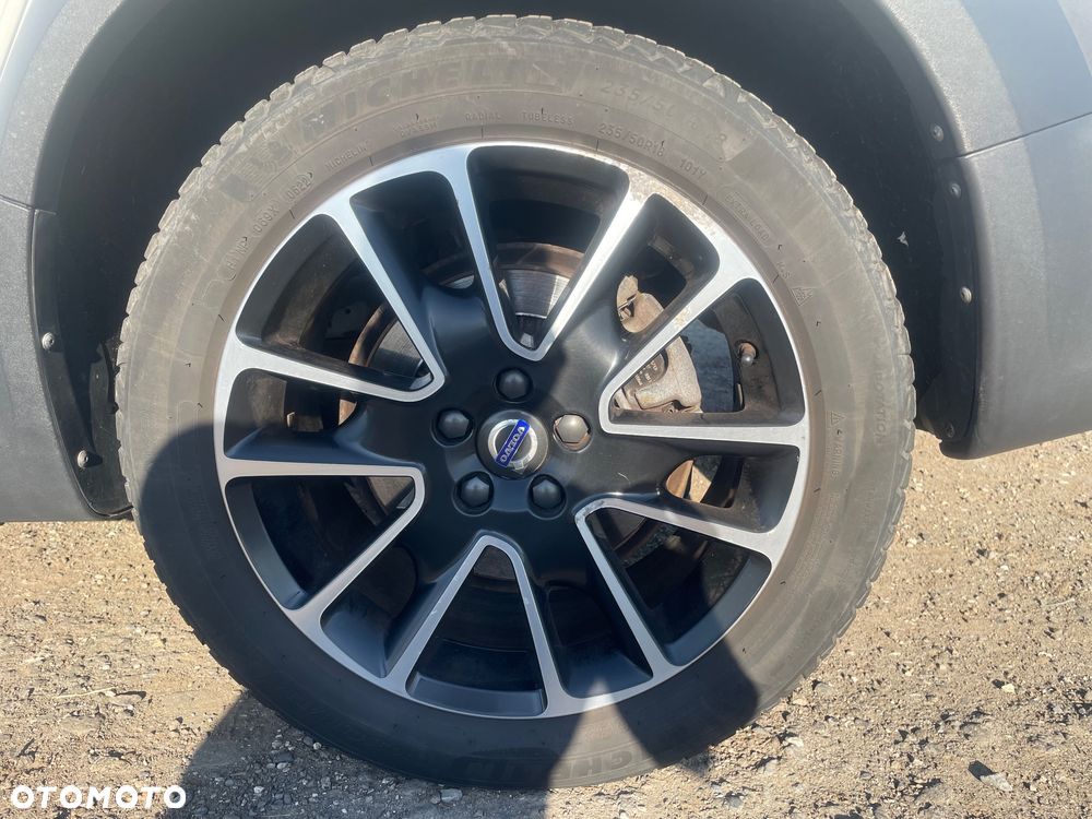 Volvo XC 70 D4 AWD Dynamic Momentum EU6 - 31