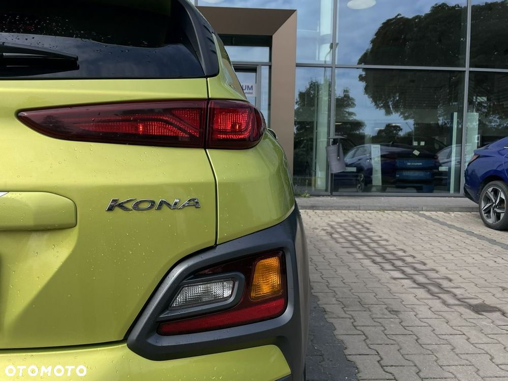 Hyundai Kona - 11