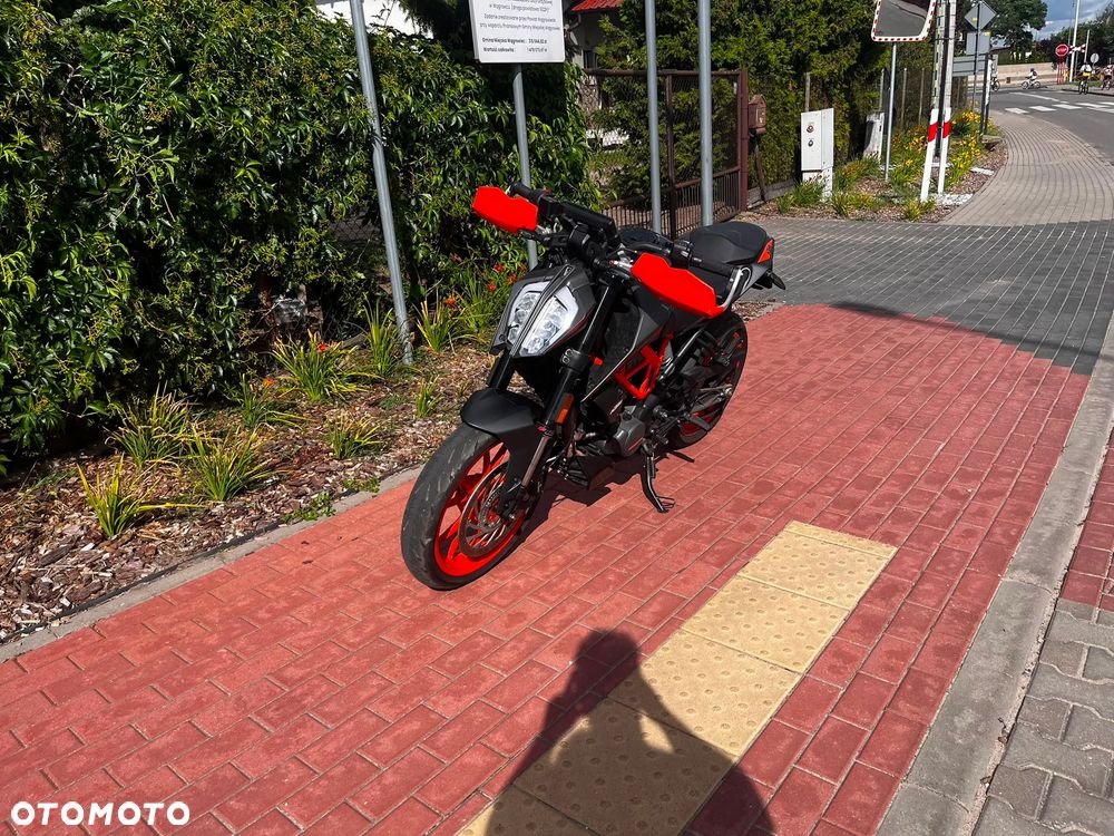 KTM Duke 125 - 5