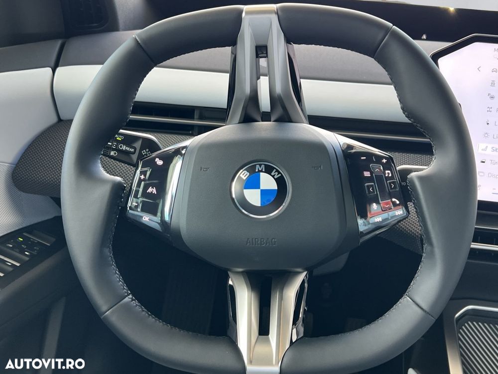 BMW iX3 50 xDrive - 9