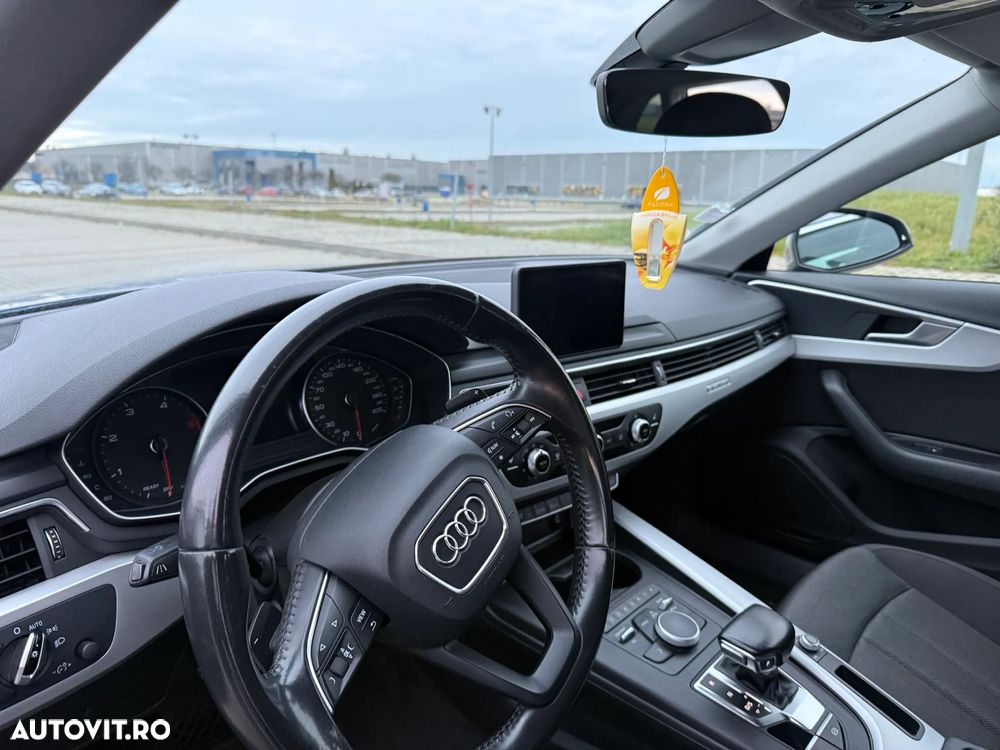 Audi A4 Avant 2.0 TDI S tronic quattro design - 10