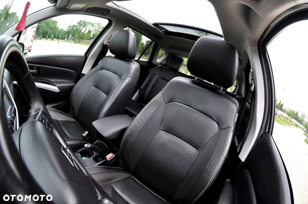 Suzuki SX4 S-Cross 1.6 VVT 4x2 limited+ - 9