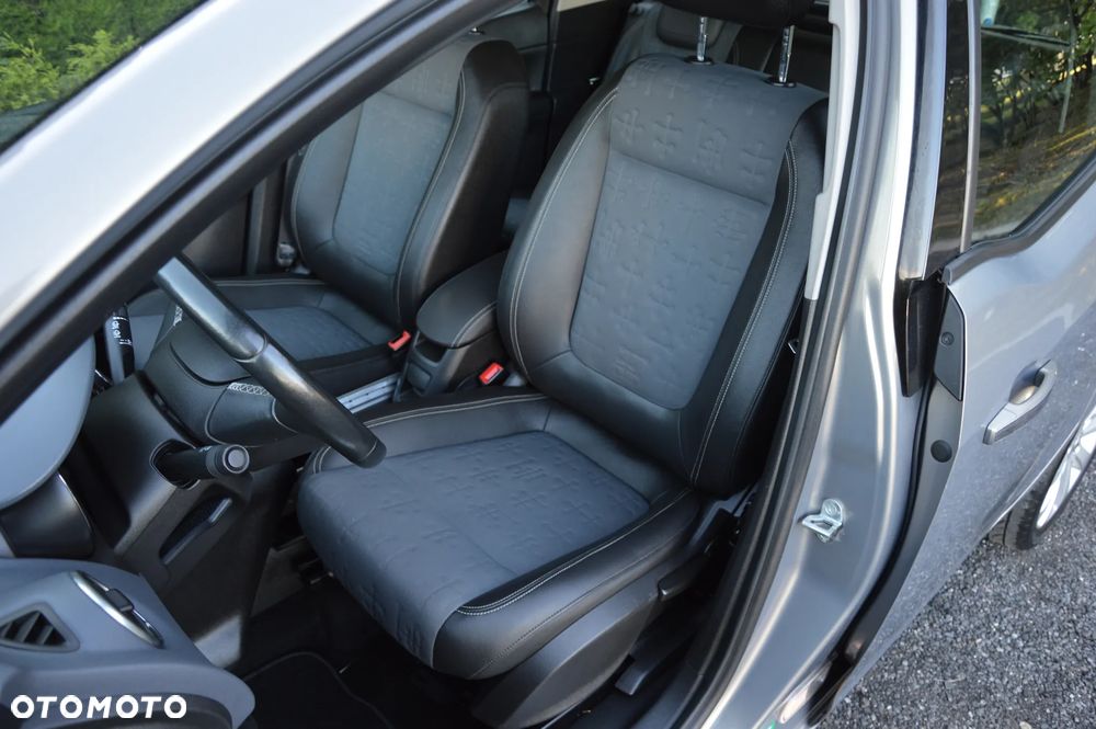 Opel Meriva - 18
