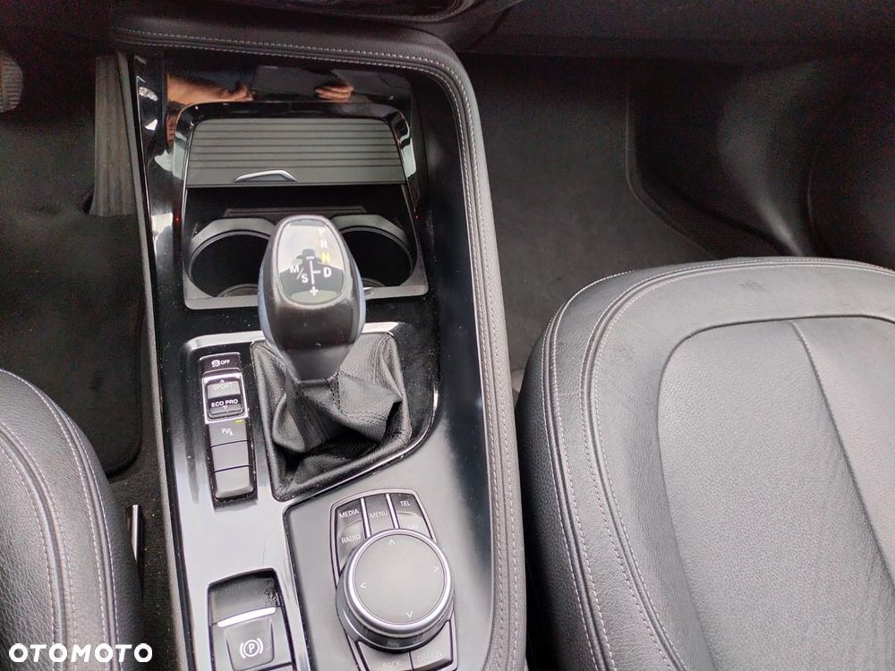 BMW X1 sDrive18d Advantage sport - 23