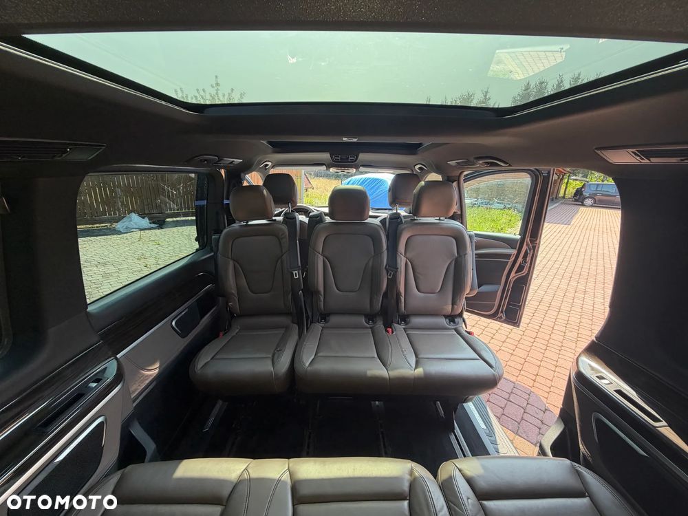 Mercedes-Benz Klasa V 300 d extralang 4Matic 9G-TRONIC Exclusive - 22