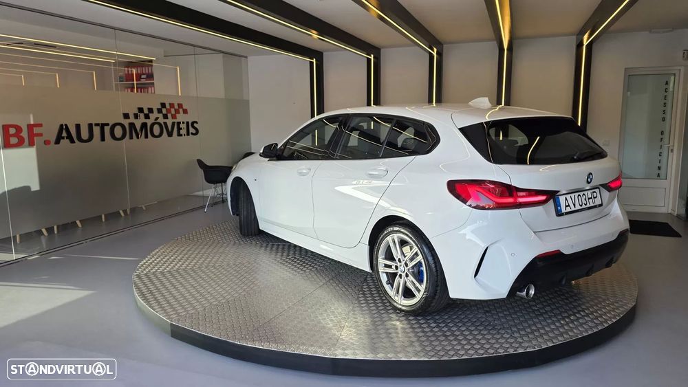 BMW 116 d Pack Desportivo M - 3