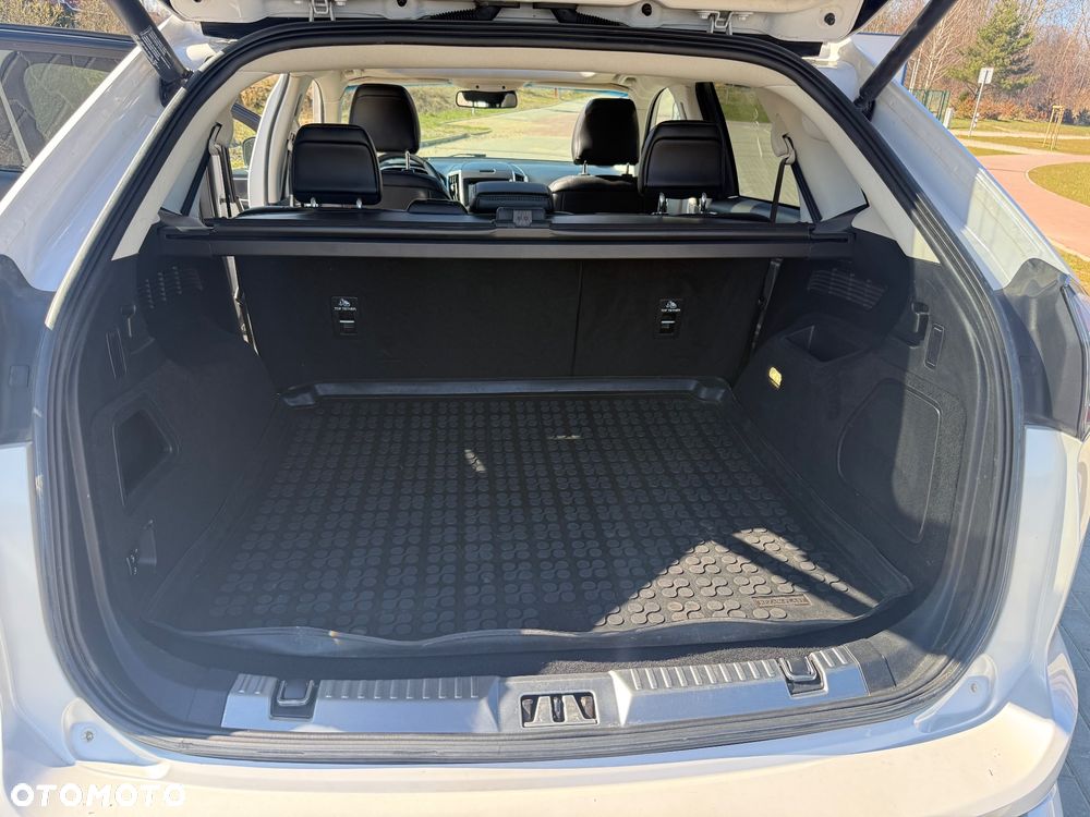 Ford Edge 2.0 TDCi Bi-Turbo 4x4 ST-LINE - 14