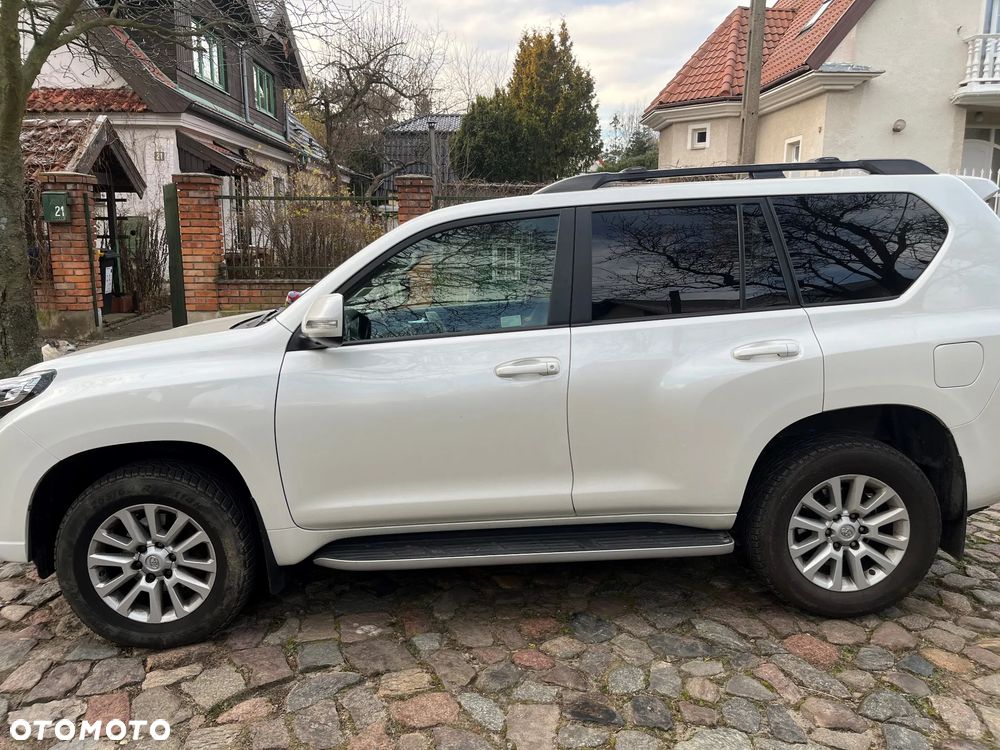 Toyota Land Cruiser LC 2.8 D-4D Executive - 4