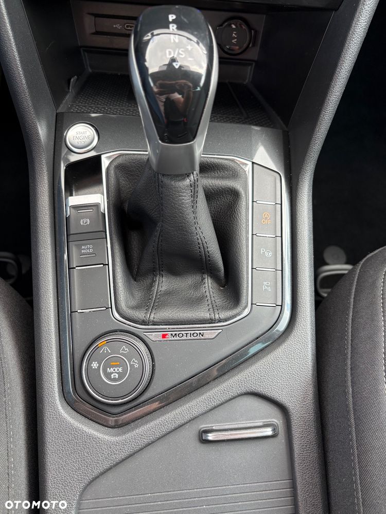 Volkswagen Tiguan 2.0 TSI 4Mot Elegance DSG - 27