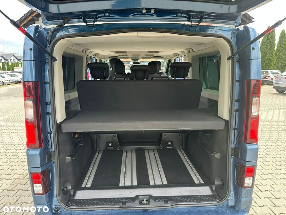 Renault Trafic - 11
